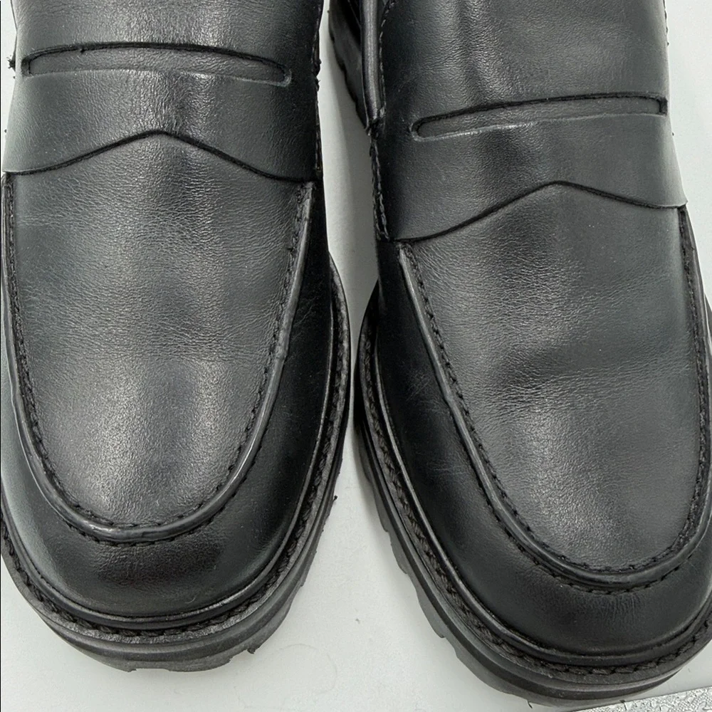 NEW Everlane Black Leather Chunky Lug Sole Loafer in Size 7.5